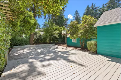 10030 NE Skidmore St, Portland, OR 97220 - Photo 34