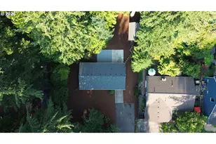 7030 SW 78th Ave, Portland, OR 97223 - Photo 16