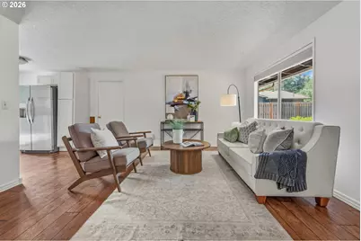 7030 SW 78th Ave, Portland, OR 97223 - Photo 2