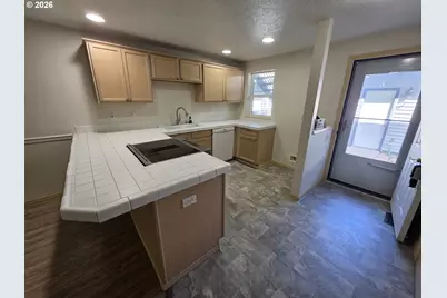 4000 NE 109th Ave #175, Vancouver, WA 98682 - Photo 8