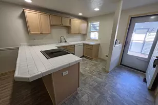 4000 NE 109th Ave, Vancouver, WA 98682 - Photo 8