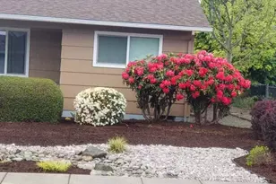 943 Oregon Way, Woodburn, OR 97071 - Photo 40