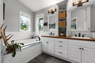 35134 Helligso Ln, Astoria, OR 97103 - Photo 40