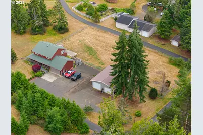 35134 Helligso Ln, Astoria, OR 97103 - Photo 4