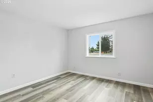 301 E Court St, Condon, OR 97823 - Photo 4
