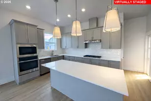 16850 SW Cairn Ln, King City, OR 97140 - Photo 2