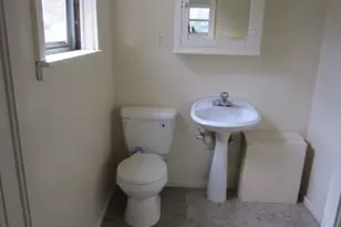 1725 SE Mill St, Roseburg, OR 97470 - Photo 12