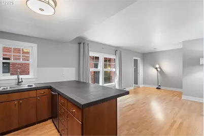 1829 NW Lovejoy St #408, Portland, OR 97209 - Photo 8