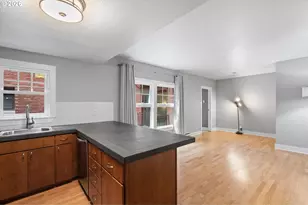 1829 NW Lovejoy St, Portland, OR 97209 - Photo 8