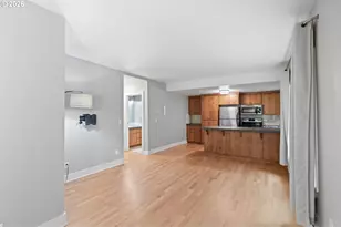 1829 NW Lovejoy St, Portland, OR 97209 - Photo 16