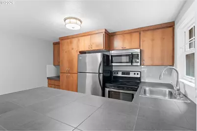 1829 NW Lovejoy St #408, Portland, OR 97209 - Photo 10
