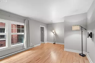 1829 NW Lovejoy St, Portland, OR 97209 - Photo 14