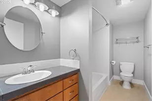 1829 NW Lovejoy St, Portland, OR 97209 - Photo 20
