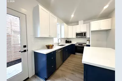 5232 SE Knapp St, Portland, OR 97206 - Photo 14