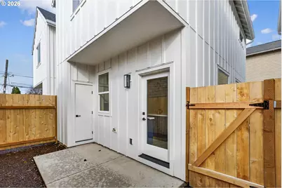 5232 SE Knapp St, Portland, OR 97206 - Photo 18