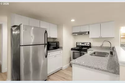 13001 SE Claybourne St, Portland, OR 97236 - Photo 14