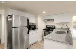13001 SE Claybourne St, Portland, OR 97236 - Photo 14