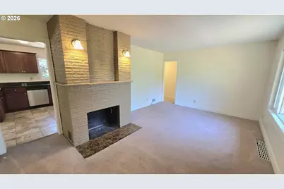 13001 SE Claybourne St, Portland, OR 97236 - Photo 6