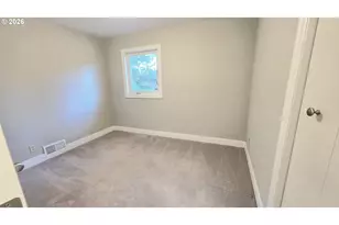 13001 SE Claybourne St, Portland, OR 97236 - Photo 4