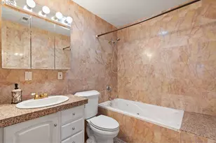 1435 SE 148th Ave, Portland, OR 97233 - Photo 24