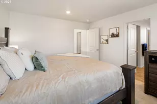 2483 30th Pl, Springfield, OR 97477 - Photo 16