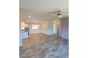 220 Deschutes Ln, Roseburg, OR 97471 - Photo 12