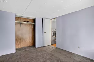 10882 NE Oak St, Donald, OR 97020 - Photo 14