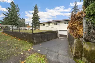 13949 NE San Rafael St, Portland, OR 97230 - Photo 22