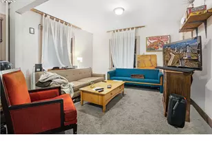 2634 NE Broadway St, Portland, OR 97232 - Photo 10