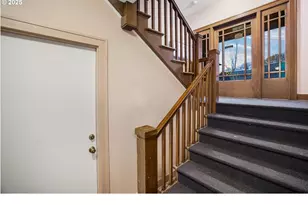 2634 NE Broadway St, Portland, OR 97232 - Photo 22