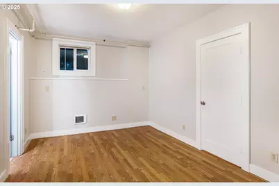 2634 NE Broadway St, Portland, OR 97232 - Photo 24