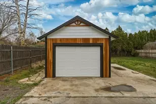 160 SE 5th Ave, Milton-Freewater, OR 97862 - Photo 6