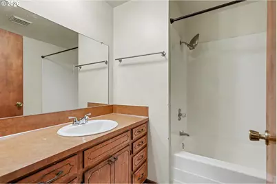115 Grant St, Silverton, OR 97381 - Photo 20