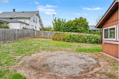 115 Grant St, Silverton, OR 97381 - Photo 30