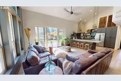 95789 Saunders Creek Rd, Gold Beach, OR 97444 - Photo 8