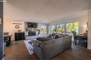 2606 Sheridan Ave, North Bend, OR 97459 - Photo 4