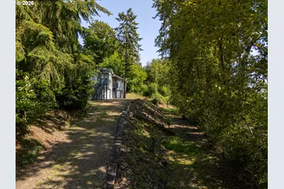 2340 Kelso Dr, Kelso, WA 98626 - Photo 38