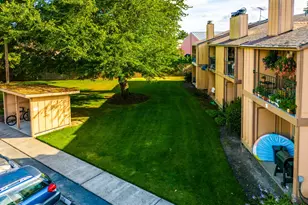 1254 NE 27th St, McMinnville, OR 97128 - Photo 2