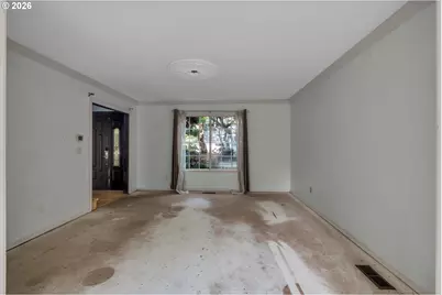 706 SW Colony Dr, Portland, OR 97219 - Photo 8