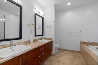 1728 NW Riverscape St, Portland, OR 97209 - Photo 22