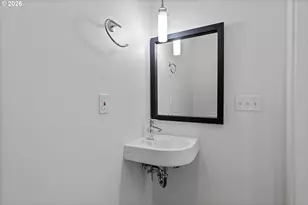 1728 NW Riverscape St, Portland, OR 97209 - Photo 12