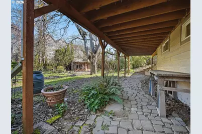 907 SW Halsey St, Troutdale, OR 97060 - Photo 46