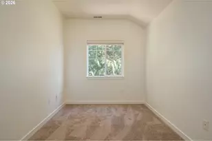 252 NW 11 Mile Ave, Gresham, OR 97030 - Photo 30