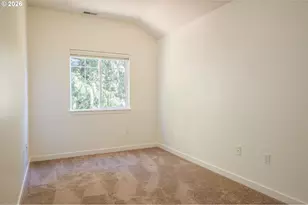 252 NW 11 Mile Ave, Gresham, OR 97030 - Photo 34