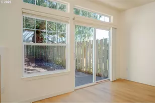 252 NW 11 Mile Ave, Gresham, OR 97030 - Photo 18