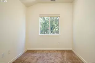 252 NW 11 Mile Ave, Gresham, OR 97030 - Photo 26