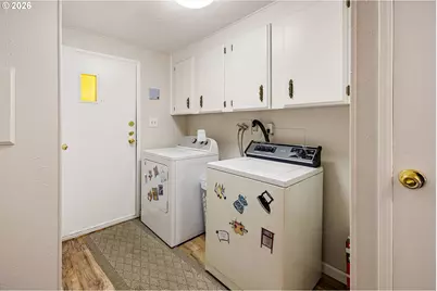 4800 Barger Dr #39, Eugene, OR 97402 - Photo 30