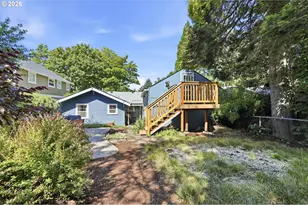 7464 SW 53rd Ave, Portland, OR 97219 - Photo 30