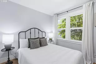7464 SW 53rd Ave, Portland, OR 97219 - Photo 14