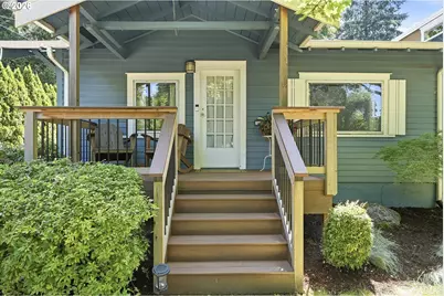 7464 SW 53rd Ave, Portland, OR 97219 - Photo 2
